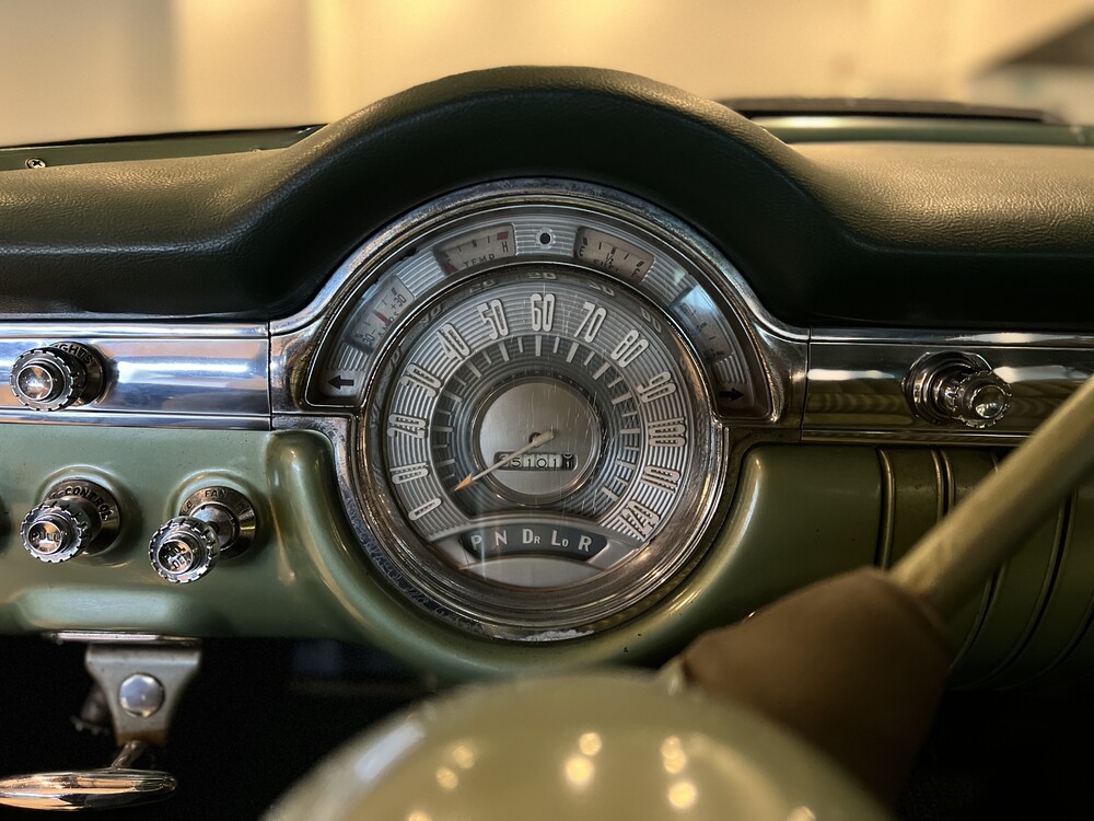 Oldsmobile 88 V8 1953, DM-37-90.