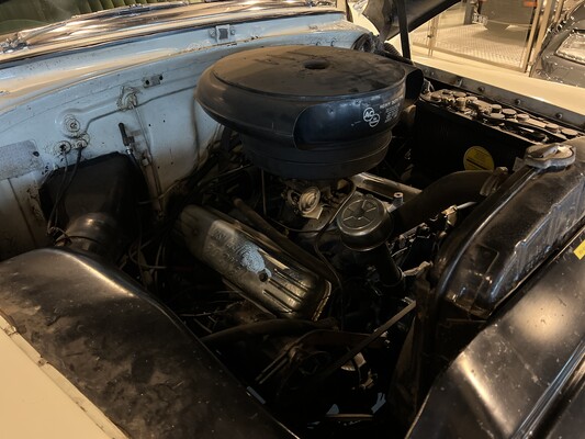 Oldsmobile 88 V8 1953, DM-37-90.