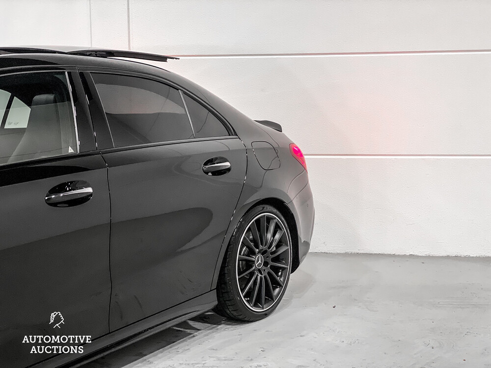 Mercedes-Benz A35 AMG Limousine B35S BRABUS AKRAPOVIC 4Matic 365pk 2020 A-klasse