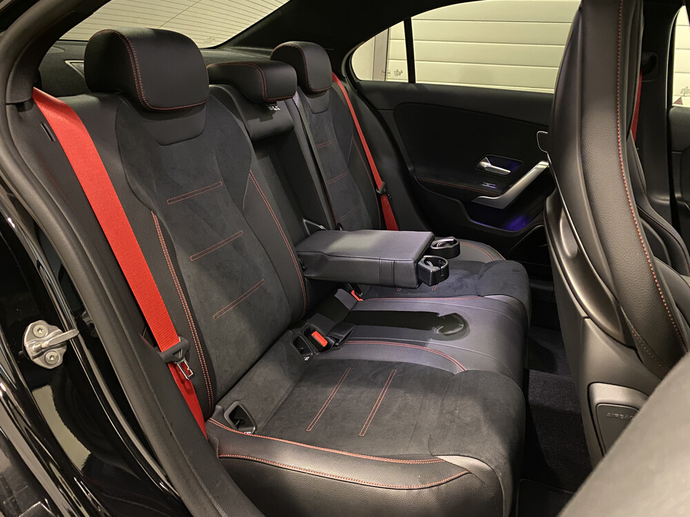 Mercedes-Benz A35 AMG Limousine B35S BRABUS AKRAPOVIC 4Matic 365pk 2020 A-klasse