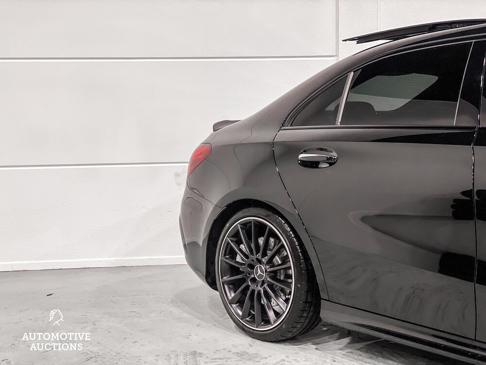 Mercedes-Benz A35 AMG Limousine B35S BRABUS AKRAPOVIC 4Matic 365pk 2020 A-klasse