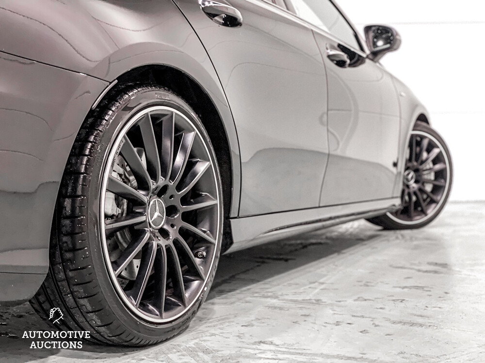 Mercedes-Benz A35 AMG Limousine B35S BRABUS AKRAPOVIC 4Matic 365pk 2020 A-klasse