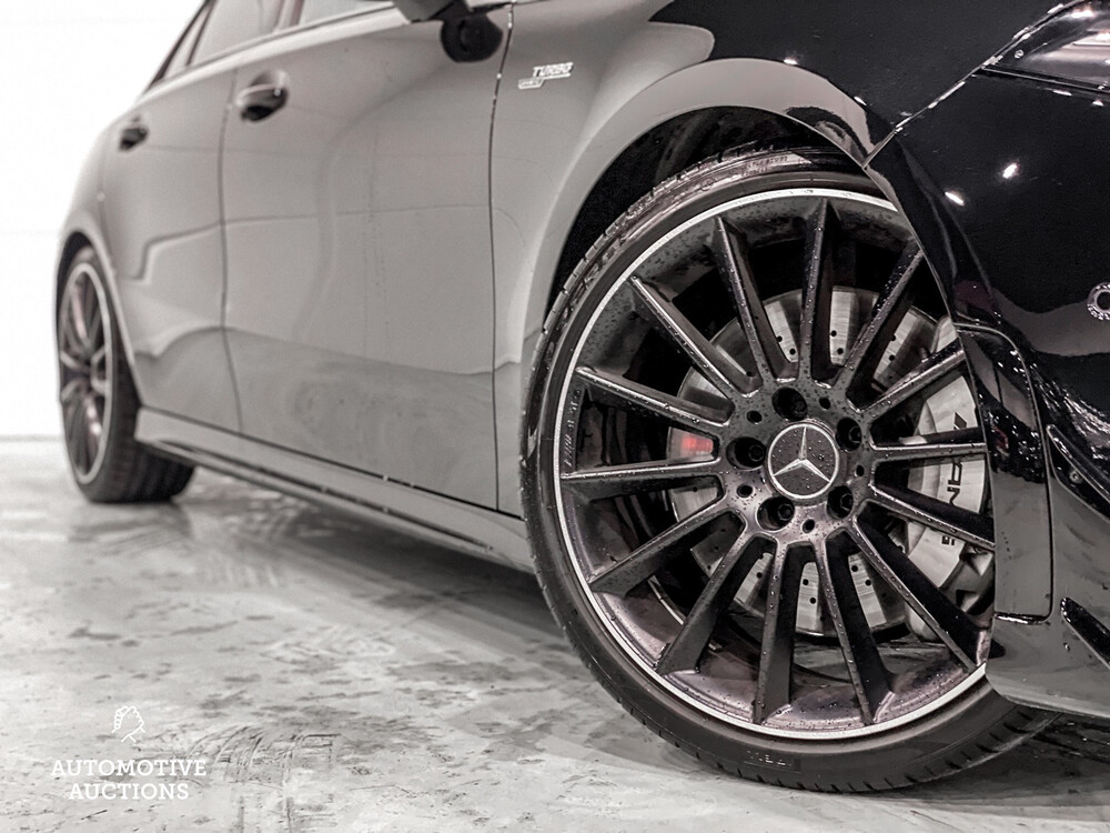 Mercedes-Benz A35 AMG Limousine B35S BRABUS AKRAPOVIC 4Matic 365pk 2020 A-klasse