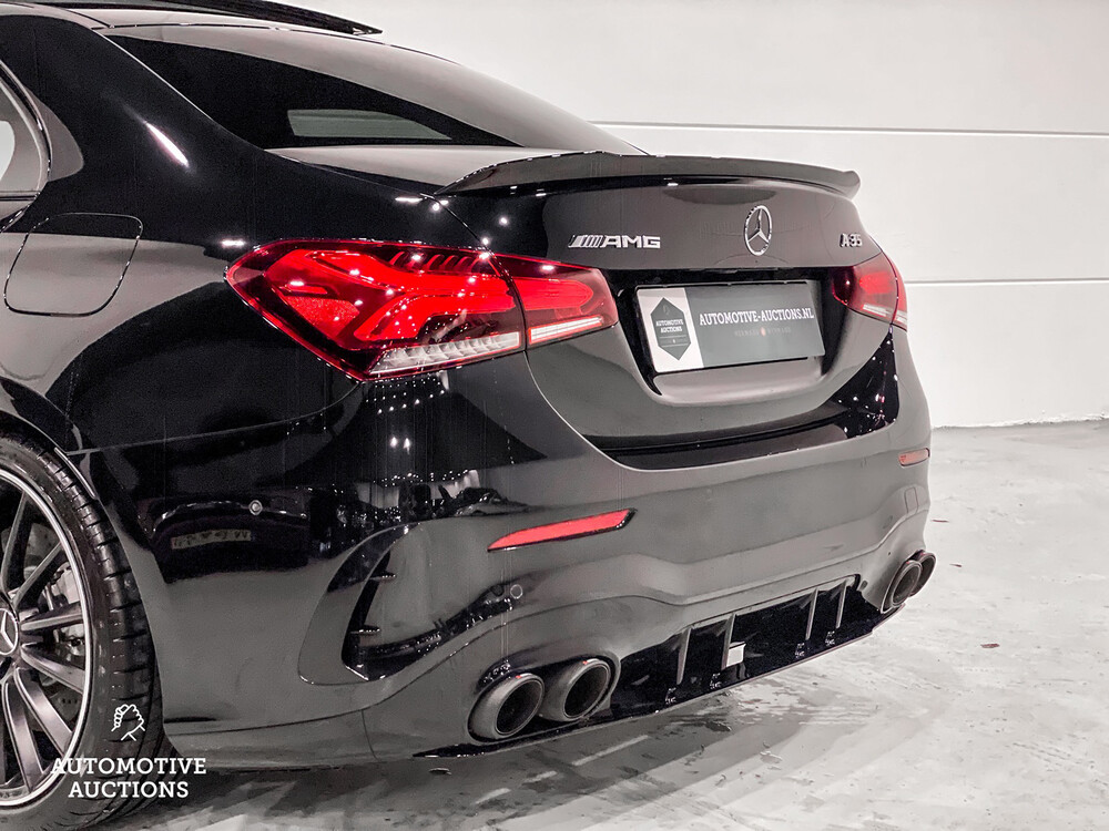 Mercedes-Benz A35 AMG Limousine B35S BRABUS AKRAPOVIC 4Matic 365pk 2020 A-klasse