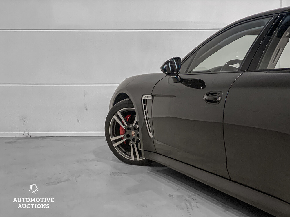 Porsche Panamera 3.6 V6 Platinum Edition SportChrono 299PS 2013, L-185-HT