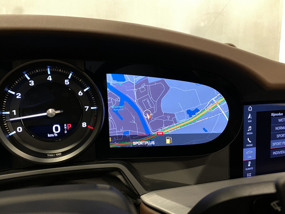 Porsche 911 Carrera 4s 992 SportChrono 3.0 450PS SportDesign Cabriolet 2019, H-643-ZL