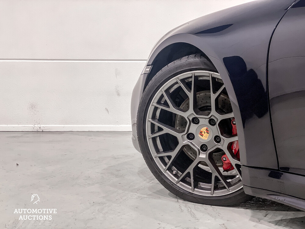 Porsche 911 Carrera 4s 992 SportChrono 3.0 450PS SportDesign Cabriolet 2019, H-643-ZL