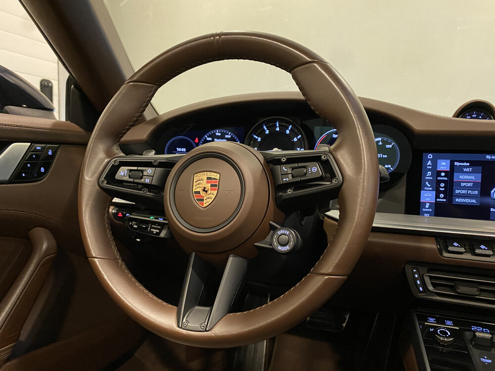 Porsche 911 Carrera 4s 992 SportChrono 3.0 450PS SportDesign Cabriolet 2019, H-643-ZL