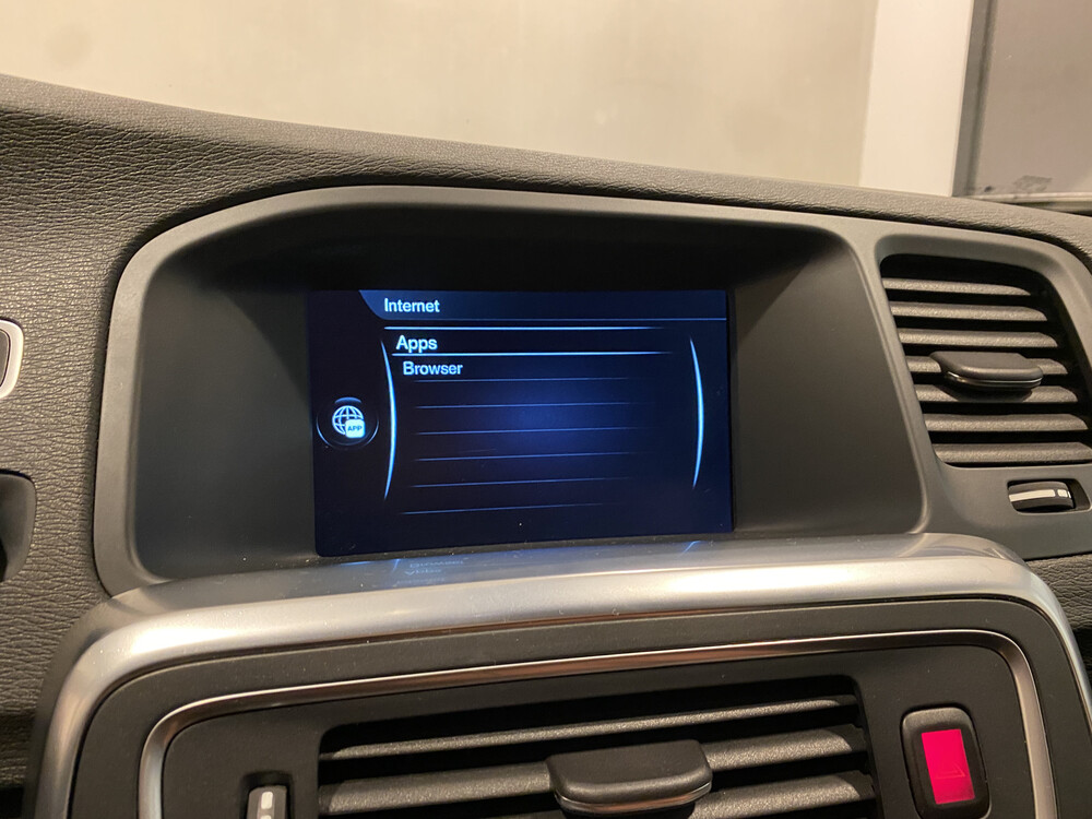 Volvo V60 D2 Momentum 2014, TD-731-K