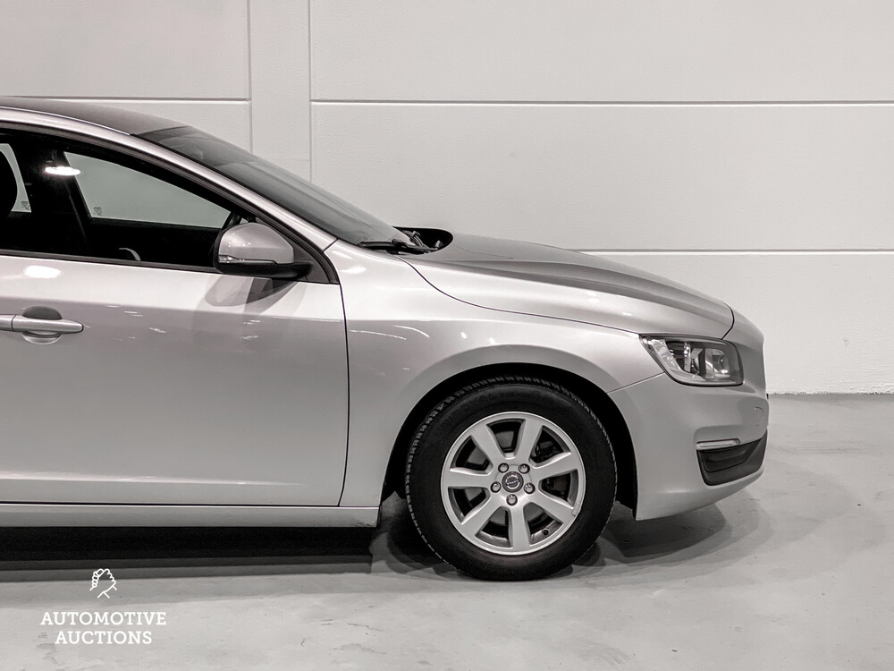 Volvo V60 D2 Momentum 2014, TD-731-K