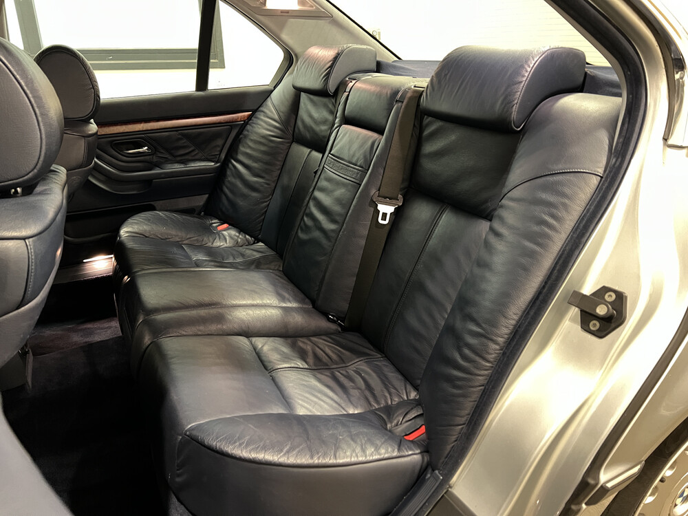 BMW 725 TDS 2.5 7er E38 143PS 1996, 2-TFV-66