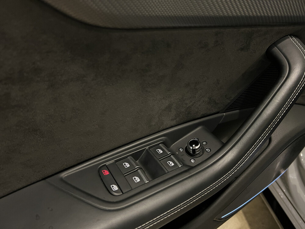 Audi RS4 2.9 V6 TFSI Quattro 450PS 2019, G-914-LL