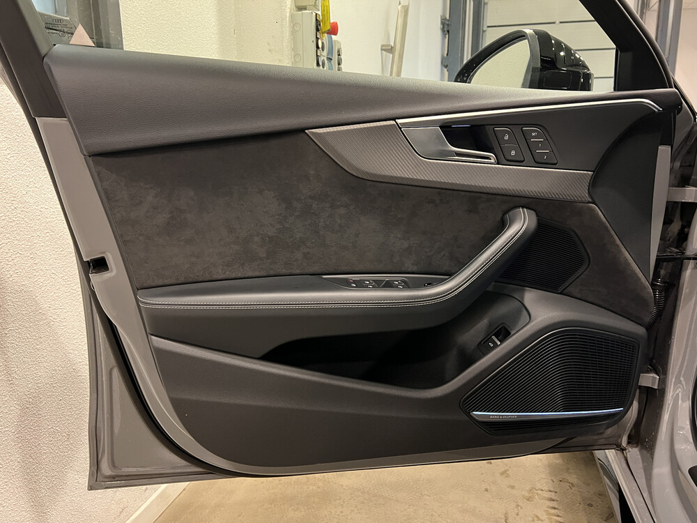 Audi RS4 2.9 V6 TFSI Quattro 450PS 2019, G-914-LL