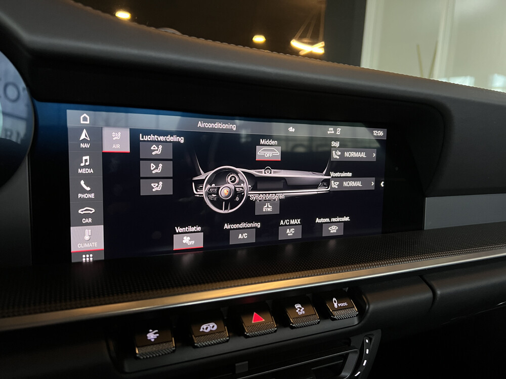 Porsche 911 992 Turbo S Cabriolet Sportchrono 650PS 2020 -Garantie-