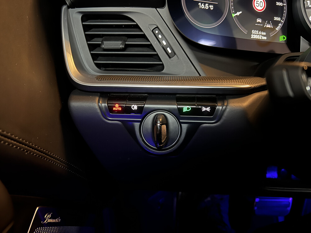 Porsche 911 992 Turbo S Cabriolet Sportchrono 650PS 2020 -Garantie-