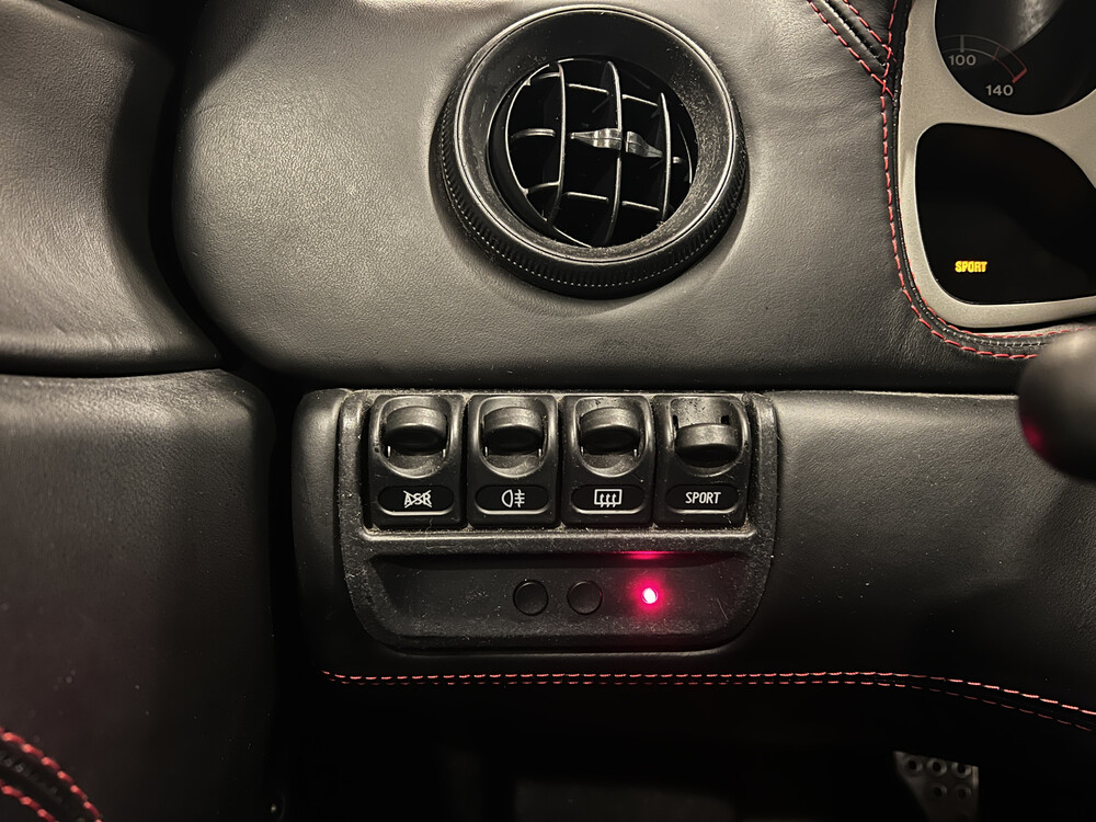 Ferrari 360 Modena 3.6 V8 400pk 2003, XK-947-Z