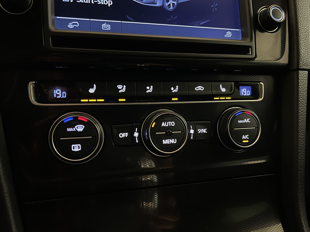 Volkswagen Golf GTI Performance 2.0 TSI DSG 230PS 2014, J-345-NT