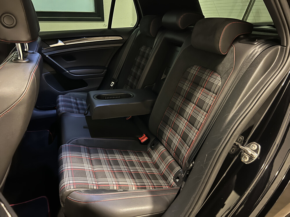 Volkswagen Golf GTI Performance 2.0 TSI DSG 230PS 2014, J-345-NT