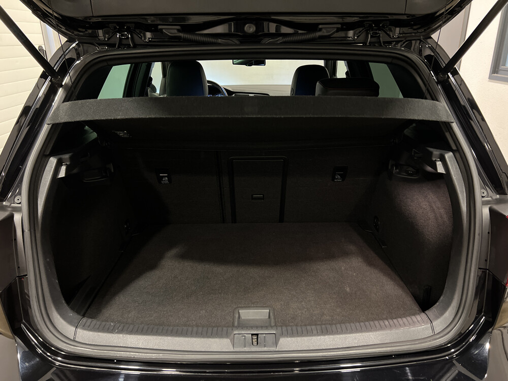 Volkswagen Golf GTI Performance 2.0 TSI DSG 230PS 2014, J-345-NT