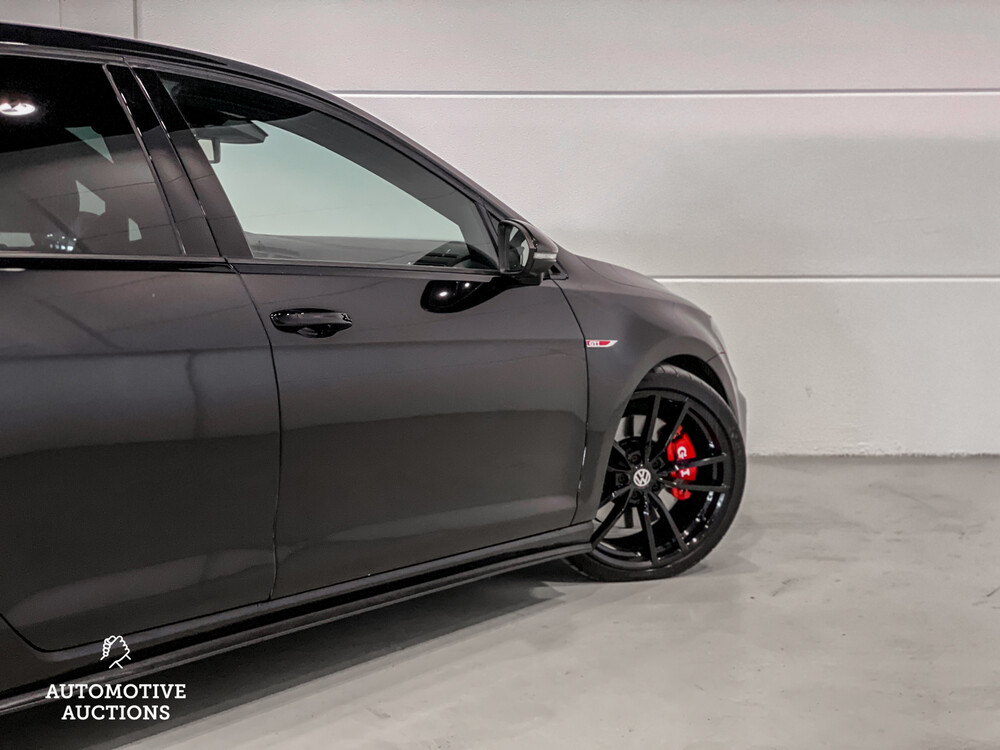 Volkswagen Golf GTI Performance 2.0 TSI DSG 230PS 2014, J-345-NT