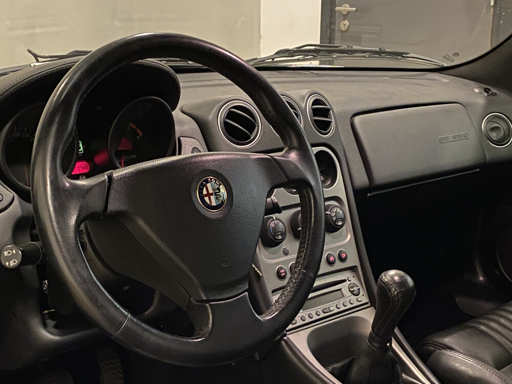 Alfa Romeo Spider 2.0 JTS 2004, 27-RN-BT