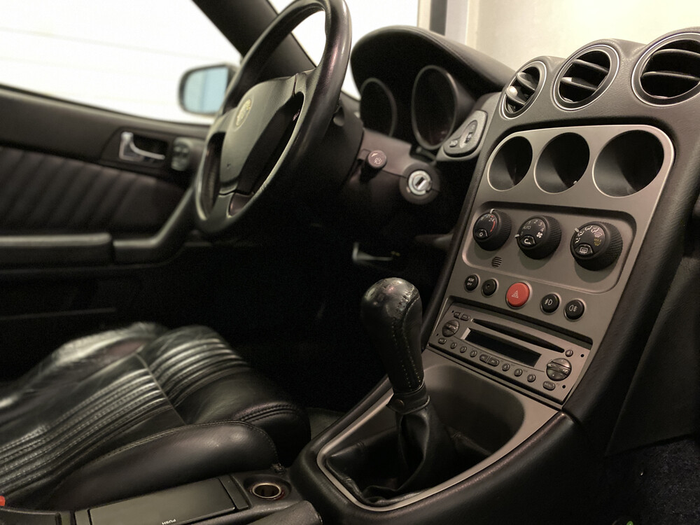 Alfa Romeo Spider 2.0 JTS 2004, 27-RN-BT