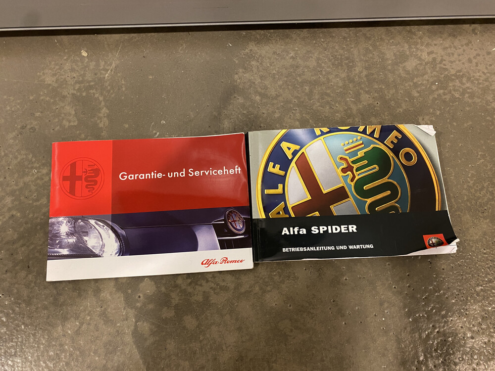 Alfa Romeo Spider 2.0 JTS 2004, 27-RN-BT