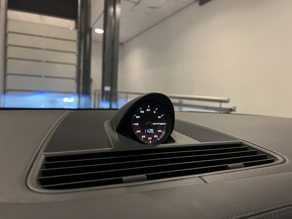 Porsche Panamera Sport Turismo E-Hybrid 4 2.9 V6 SportChrono 462PS 2018, ZV-954-P