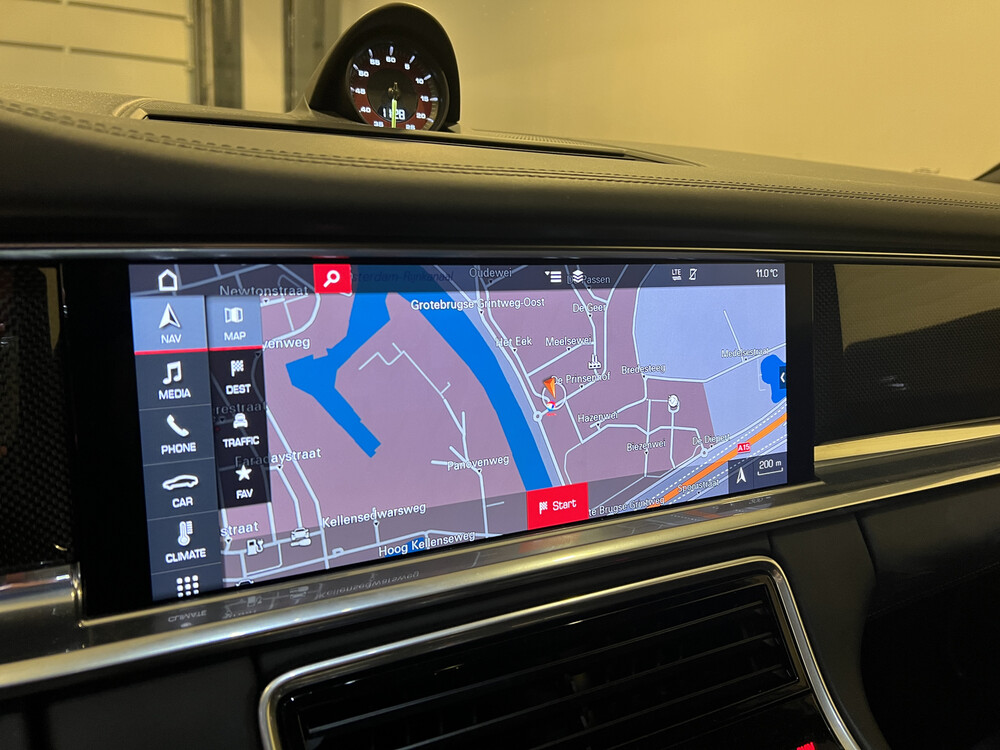 Porsche Panamera Sport Turismo E-Hybrid 4 2.9 V6 SportChrono 462PS 2018, ZV-954-P