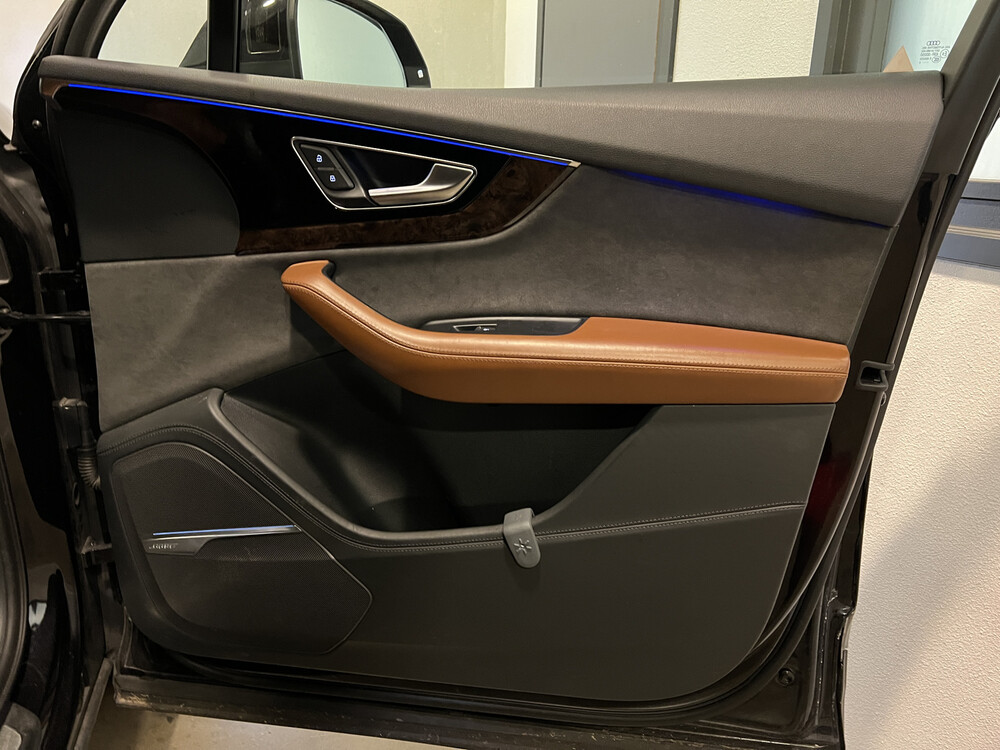 Audi Q7 3.0 TDI ultra Pro Line + Quattro 218PS -7 Personen- 2016, JL-383-T