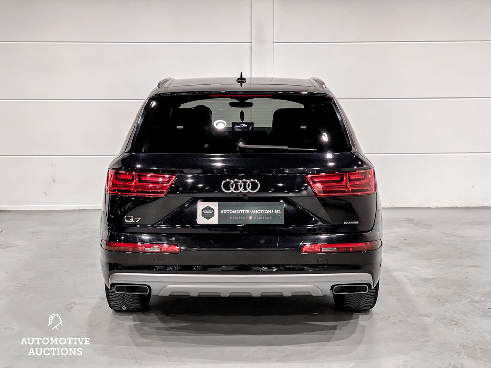 Audi Q7 3.0 TDI ultra Pro Line + Quattro 218PS -7 Personen- 2016, JL-383-T