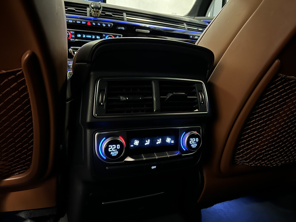 Audi Q7 3.0 TDI ultra Pro Line + Quattro 218PS -7 Personen- 2016, JL-383-T