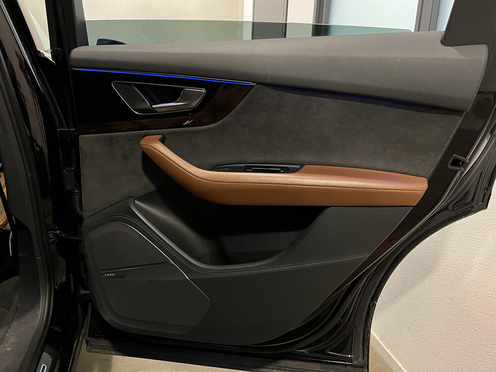 Audi Q7 3.0 TDI ultra Pro Line + Quattro 218PS -7 Personen- 2016, JL-383-T