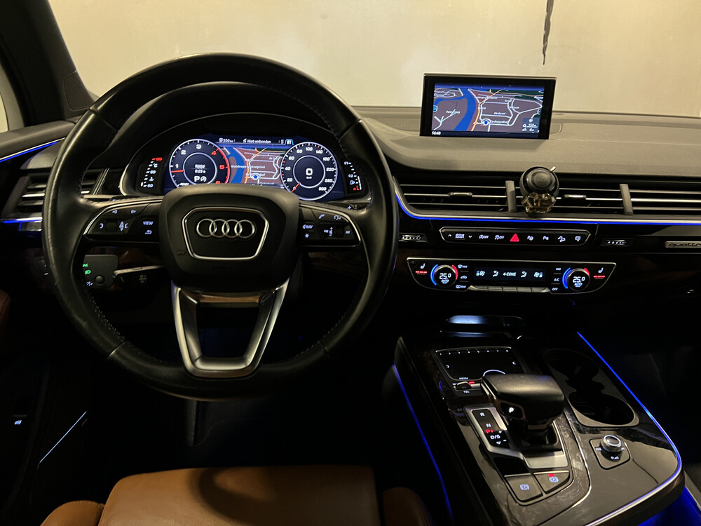 Audi Q7 3.0 TDI ultra Pro Line + Quattro 218PS -7 Personen- 2016, JL-383-T