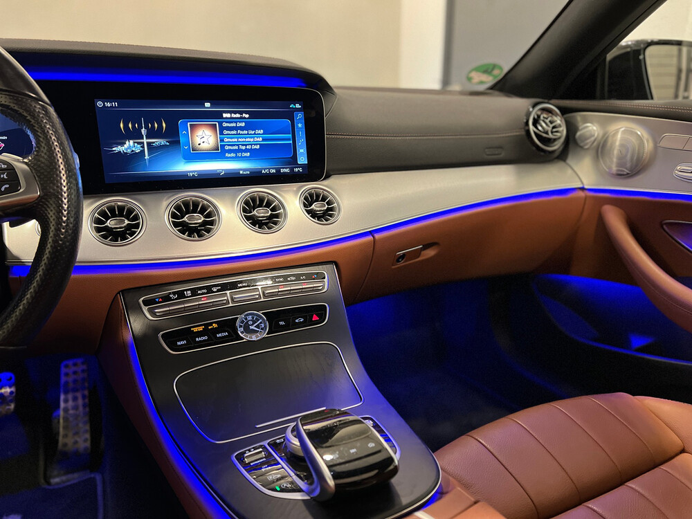 Mercedes-Benz E220d AMG Coupé NEUMODELL -Orig. NL- 194PS 2018 E-Klasse, SH-758-Z