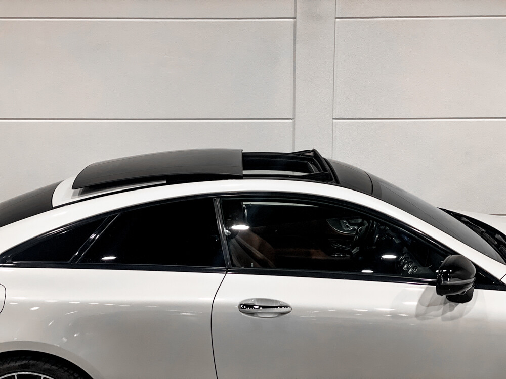 Mercedes-Benz E220d AMG Coupé NEUMODELL -Orig. NL- 194PS 2018 E-Klasse, SH-758-Z