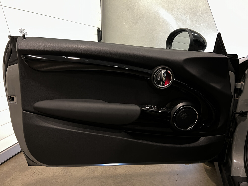 Mini Cooper S Cabriolet 2.0 Chile Serious Business 192PS 2017, PH-185-V