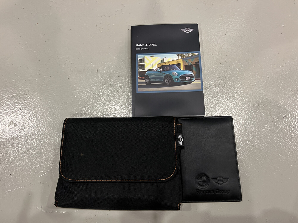 Mini Cooper S Cabriolet 2.0 Chile Serious Business 192PS 2017, PH-185-V