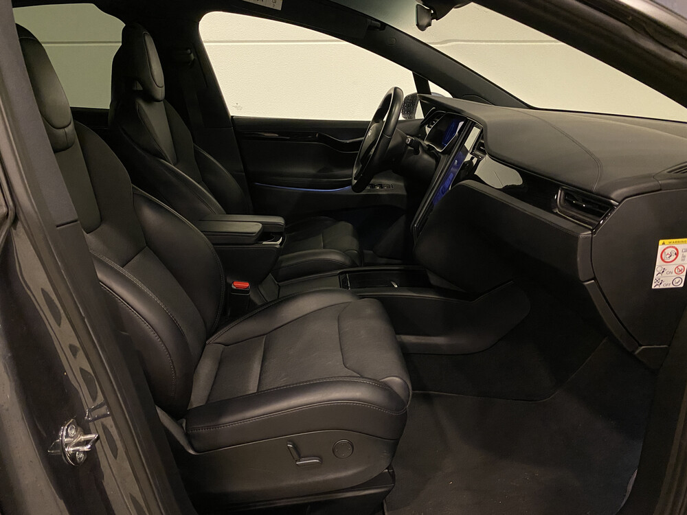 Tesla Model X 100D Leistung 417PS 2018, SZ-126-G