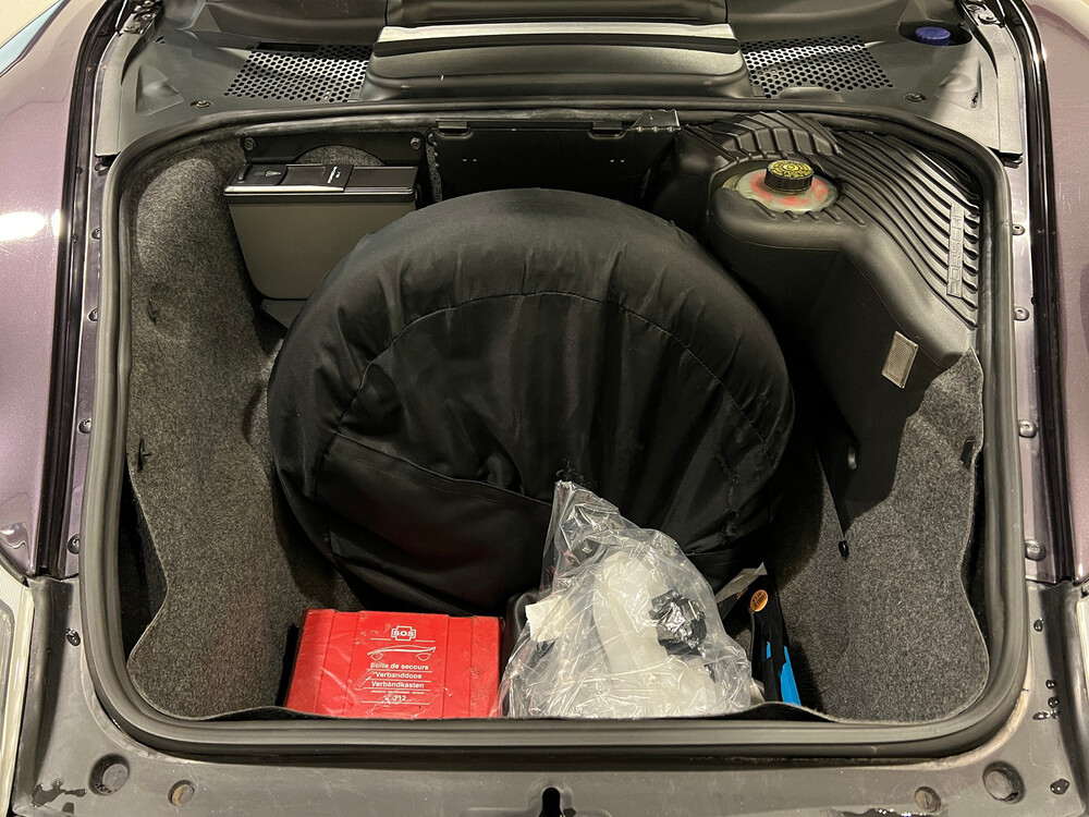 Porsche 911 996 3.4 Coupé Carrera 300PS 1999, 90-ST-DN