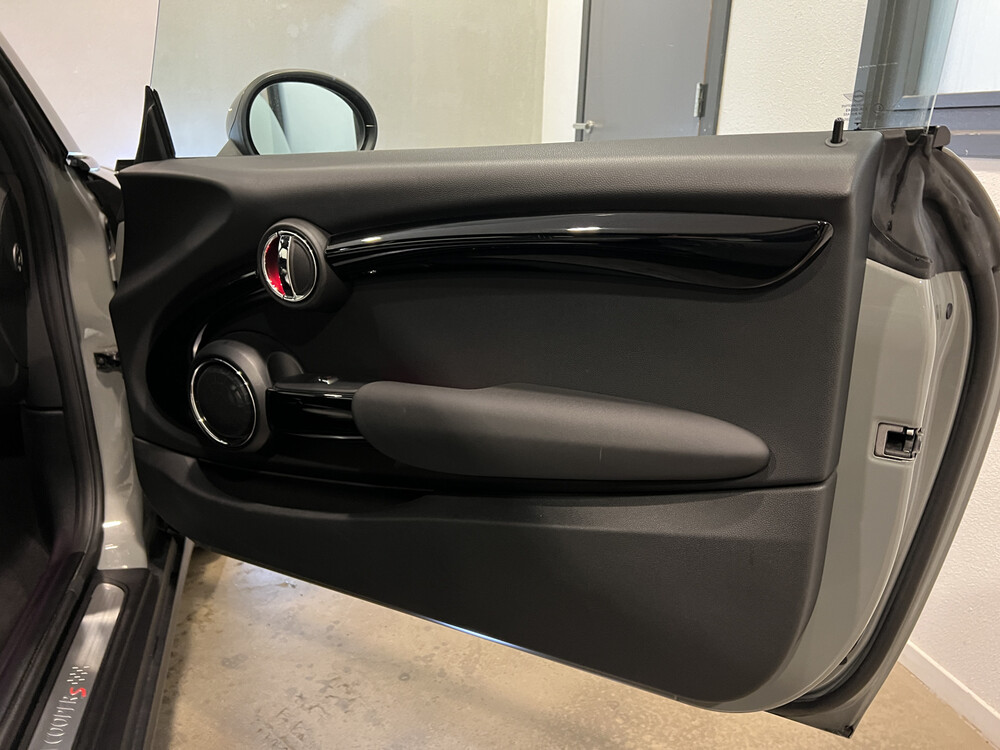 Mini Cooper S Cabriolet 2.0 Chile Serious Business 192PS 2017, PH-185-V