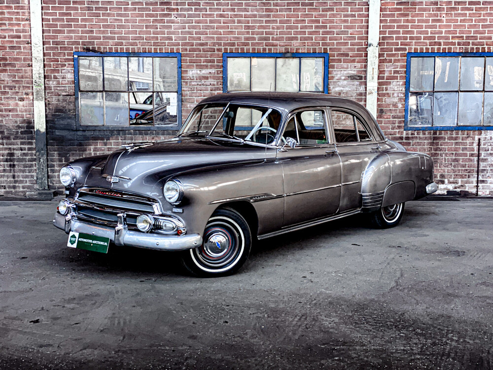 Chevrolet Deluxe Powerglide 1951, 32-XL-66.