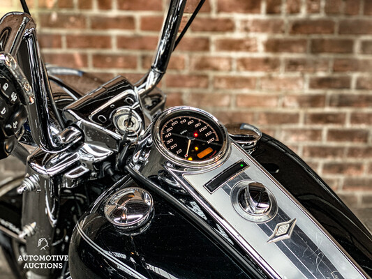 2014 Harley Davidson Road King FLHR Kreuzer.