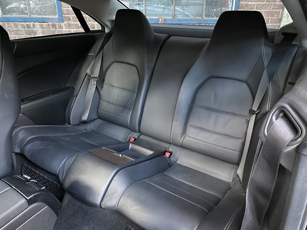 Mercedes-Benz E350 CGI Coupé 292 PS 2011 E-Klasse.