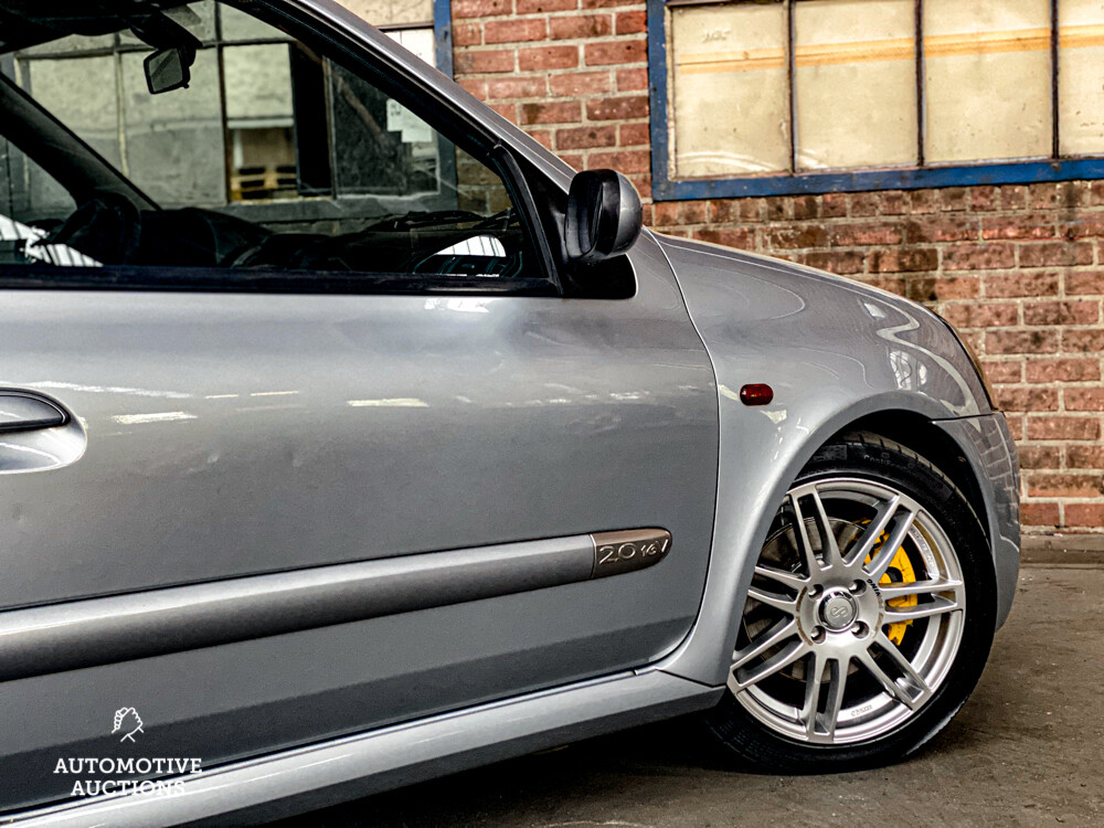 Renault Sport Clio RS2.0 172PS 2004 -YOUNGTIMER- .
