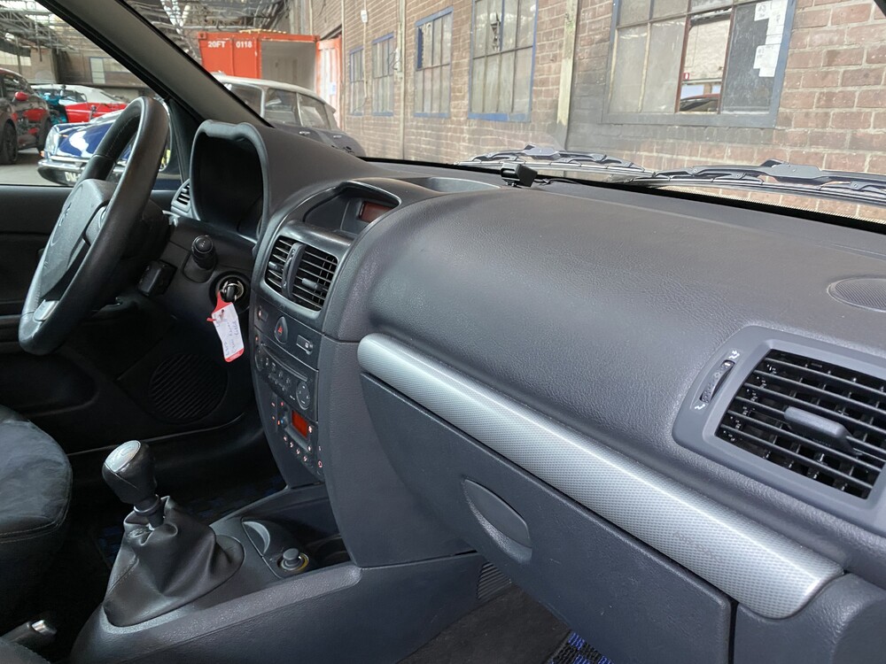 Renault Sport Clio RS2.0 172PS 2004 -YOUNGTIMER- .