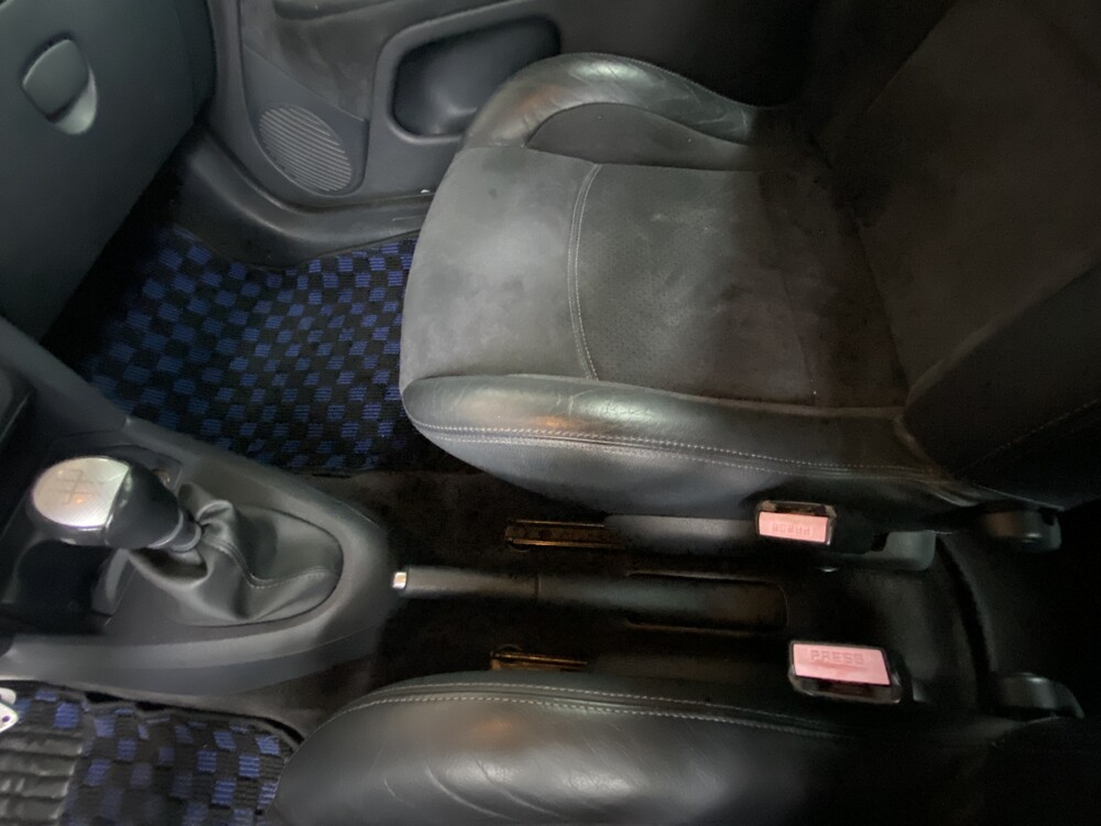 Renault Sport Clio RS2.0 172PS 2004 -YOUNGTIMER- .