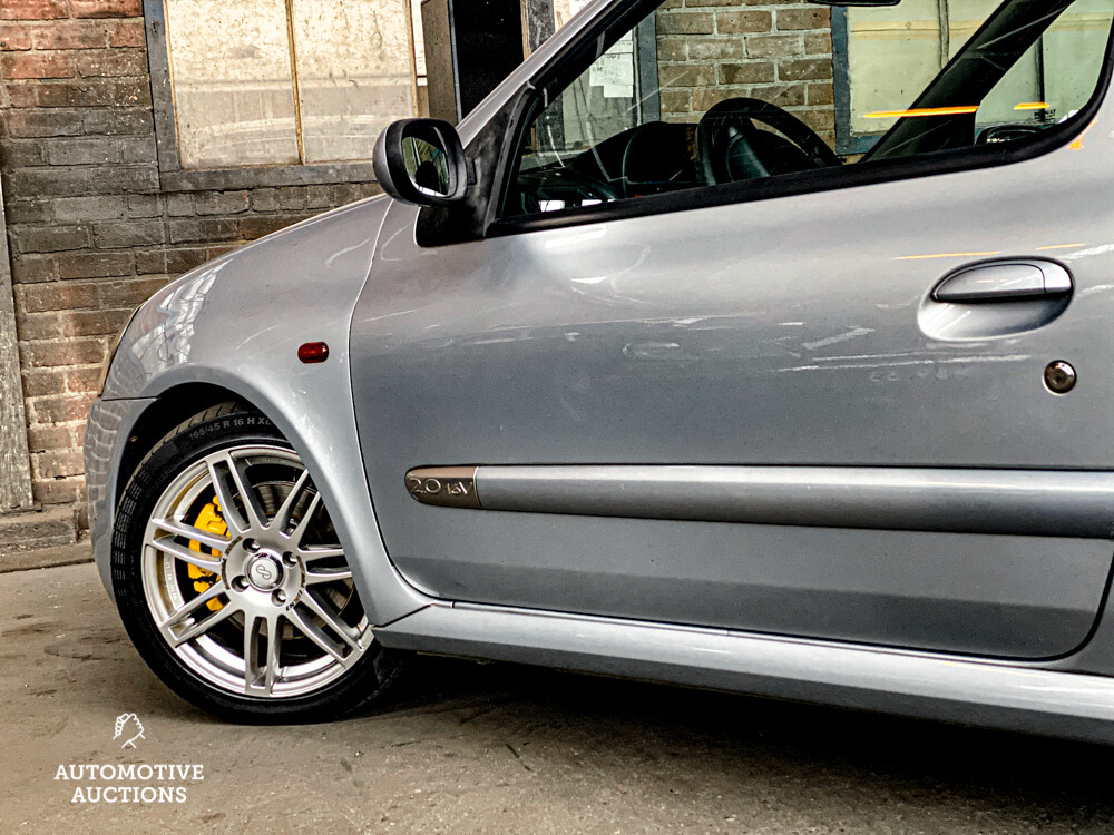 Renault Sport Clio RS2.0 172PS 2004 -YOUNGTIMER- .