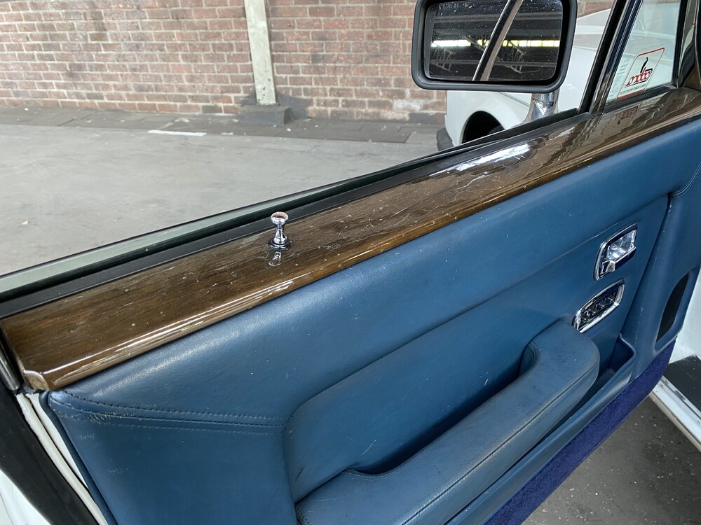 Rolls-Royce Silver Spur 6.8 V8 1984.