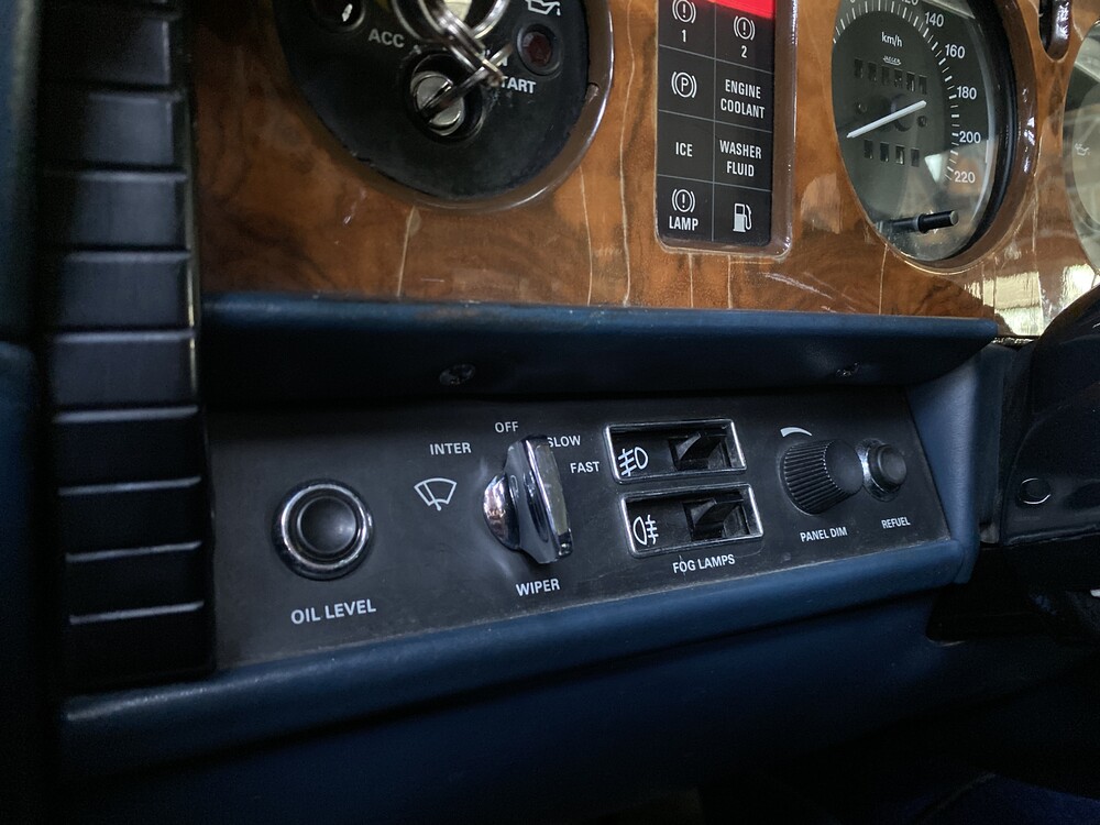 Rolls-Royce Silver Spur 6.8 V8 1984.